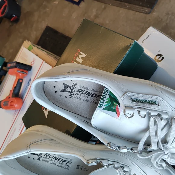 Mephisto White Sneakers - Picture 2 of 14